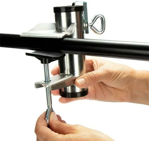 Vista 2 de Soporte de abrazadera para paraguas de alta resistencia, clip para silla de patio, 2 piezas