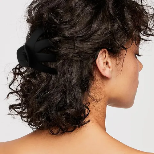 Vista 3 de COCIDE 4 pinzas para el cabello para mujer, clip de pulpo grande de acrílico, antideslizante, garra de araña grande para niñas, agarre fuerte, clip