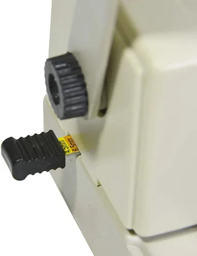 Vista 2 de PPE Coilbind S-15 con insertador de bobina eléctrico Punzón de bobina manual y máquina de encuadernación Paso 4:1 - Vincula profesionalmente