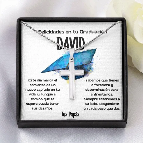 Vista 4 de Un regalo simbólico de éxito y protección para celebrar su graduación - Collar con Cruz