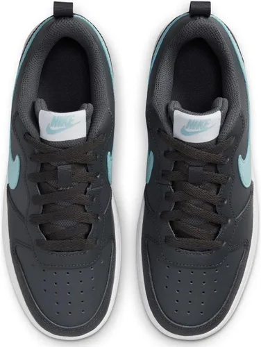 Vista 4 de Nike Boy Court Borough Low 2, gris hierroocéano Bliss-blanco, 6 M EE. UU, Gris