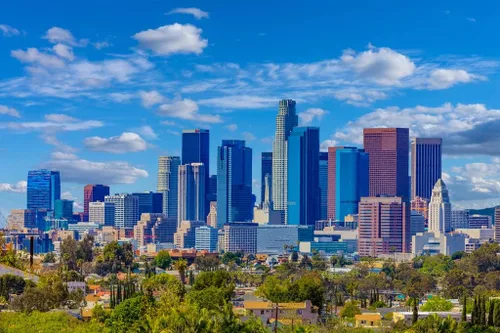 Vista 2 de Póster fotográfico laminado de rascacielos de Los Ángeles California Downtown Skyline de borrado en seco, arte de pared de 16 x 24 pulgadas
