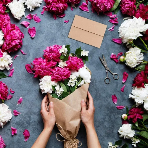 Vista 8 de 150 sobres de invitación A2 a granel en papel kraft marrón autoadhesivo de 4 3/8 x 5 3/4, sobres de devolución RSVP, 100 libras. Papel