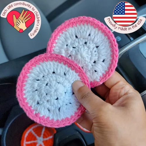 Vista 2 de Juego de posavasos para auto de algodón con diseño de fruta de ganchillo (Dragon Bloom)