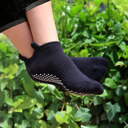 Vista 5 de RATIVE - Calcetines antideslizantes para yoga pilates y hospitales para adultos hombres y mujeres
