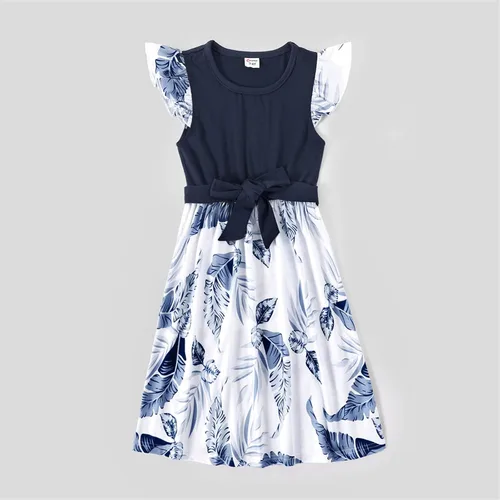 Vista 4 de PATPAT Conjunto de vestidos a juego para la familia, para la playa, para mamá y yo, con estampado floral tropical, vestido largo y camisas