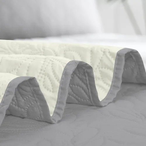 Vista 6 de Easy-Going Funda de cama impermeable reversible para perro, a prueba de fugas, manta de mascota, tapete de reemplazo para muebles, lavable, funda