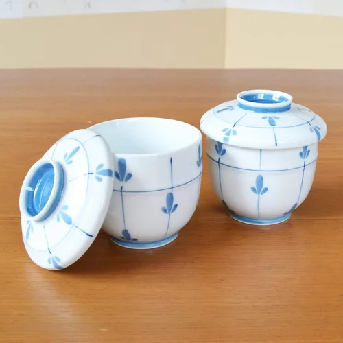 Vista 2 de 有田焼やきもの市場 Chawanmushi - Juego de 2 vasos japoneses Chawan Mushi Arita Imari fabricados en Japón Mebae