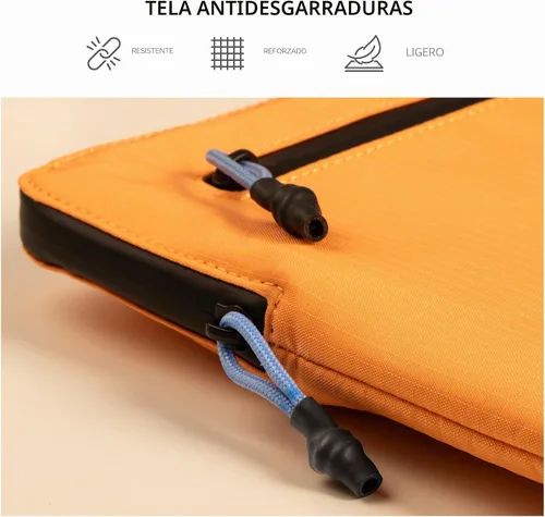 Vista 3 de Native Union Funda Ultraligera – Duradera, Liviana, Sostenible – Hecha de 100% Tela Ripstop Reciclada – Compatible con MacBook Pro 16”, MacBook Pro