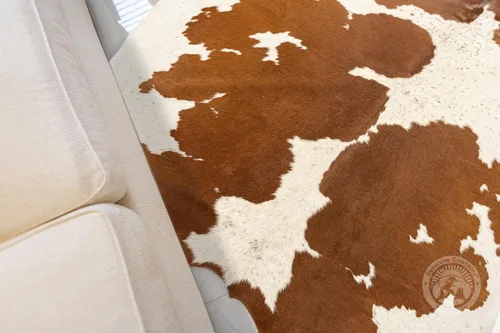 Vista 5 de Sunshine Cowhides Alfombra de piel de vaca 100% auténtica, color marrón y blanco, alfombra de estilo moderno de piel de animal y alfombra para sala