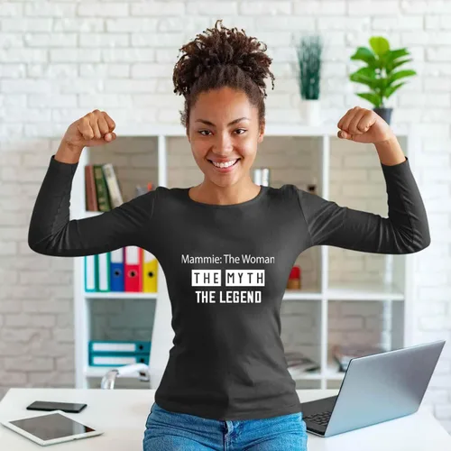 Vista 4 de The for Grandma - Mammie The Woman The Myth The Legend On Men Women Shirt