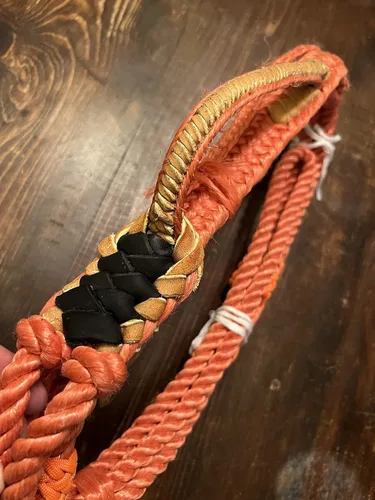 Vista 6 de Cuerda de becerro de poliéster rojo - 9x7 mano derecha 5/8" x 5/8" suave - EPT Bull Ropes Riding Rope 10
