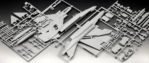 Vista 5 de Revell of Germany 03941 F-4J Phantom Ll Kit de construcción
