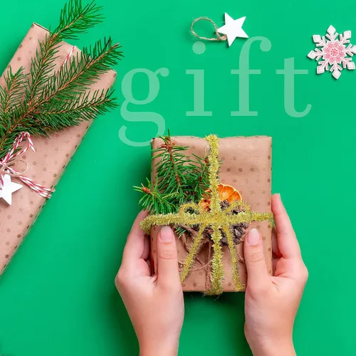 Vista 5 de Syhood Guirnalda de oropel de Navidad de 210 pies con purpurina fina, guirnalda metálica de oropel para festividades, decoración para árbol