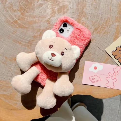 Vista 7 de Bonita funda de oso de felpa compatible con Samsung Galaxy S10, funda mullida 3D adorable oso suave de poliuretano termoplástico para manos y pies