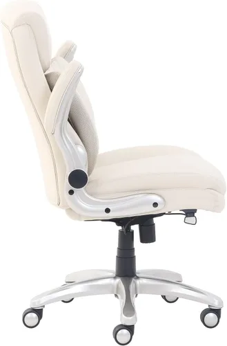 Vista 3 de Amazon Basics Silla ergonómica de escritorio ejecutiva con soporte lumbar, reposabrazos abatibles, altura ajustable, cuero crema
