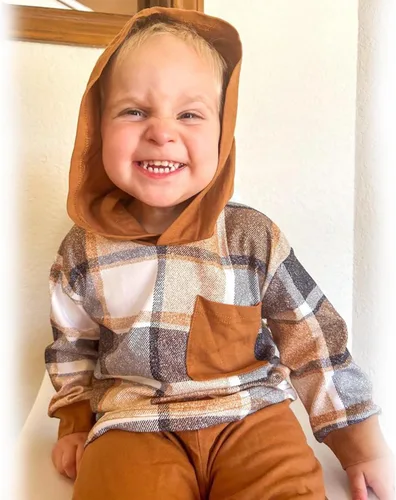 Vista 2 de HINTINA Conjunto de sudadera de manga larga con capucha y capucha para niño pequeño