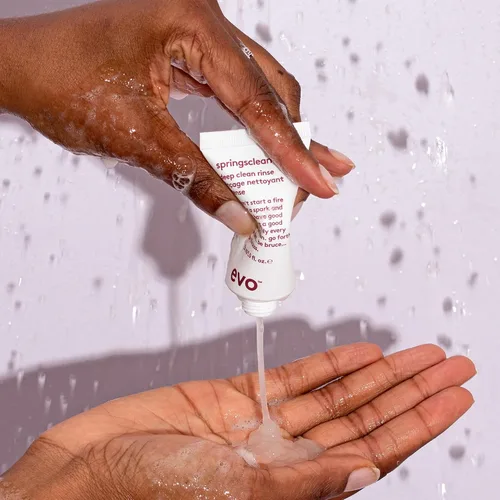 Vista 3 de EVO Champú Springsclean – Limpieza profunda e hidratante suave – Para cabello natural brillante, suave rizado y ondulado