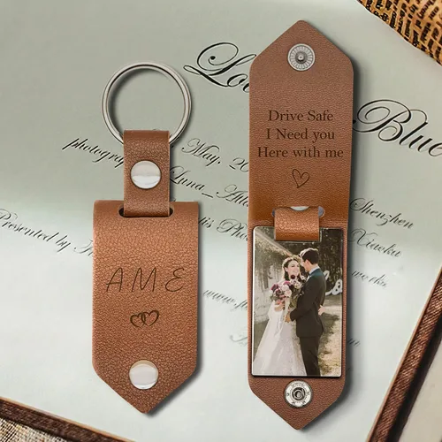 Vista 4 de Llavero de cuero personalizado grabado para hombres, papá, marido, novio, llavero de cuero con mensaje oculto
