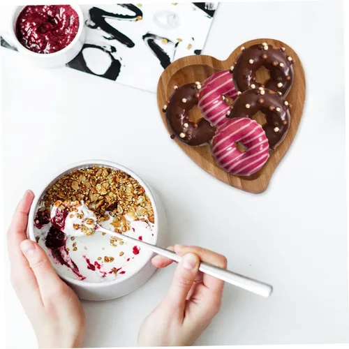 Vista 8 de Hemoton Elegante bandeja de madera con diseño de corazón para servir platos reutilizables para pan de dulces de frutas para decoración de cocina