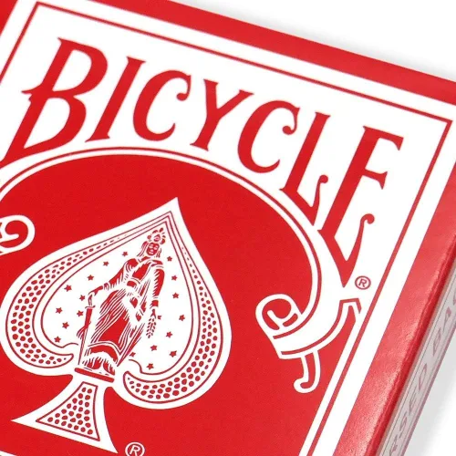 Vista 2 de Cubierta de reversa roja de bicicleta por Magic Makers