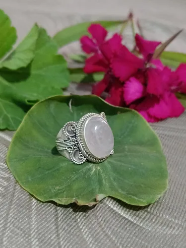 Vista 2 de Rose Quartz Gemstone Ring,925 Sterling Silver,Artistic Ring,Oval Shape Stone,Casual Wear,Designer Silver Ring,Engagement Ring,Promise Ring,Silver