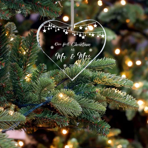 Vista 6 de Regalos de boda para parejas, adorno único para la primera Navidad casada, cristal de corazón con caja de regalo, regalos de señor y señora, regalos