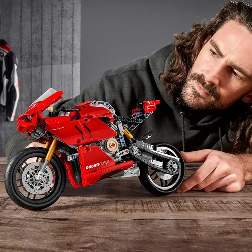 Vista 5 de LEGO Technic Ducati Panigale V4 R Motorcycle 42107 Juego de construcción – Kit coleccionable de modelo de exhibición de superbike con caja