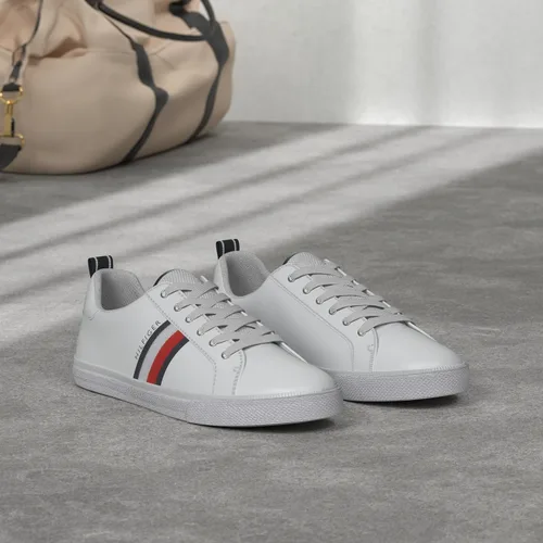 Vista 2 de Tommy Hilfiger Tenis Landon para mujer