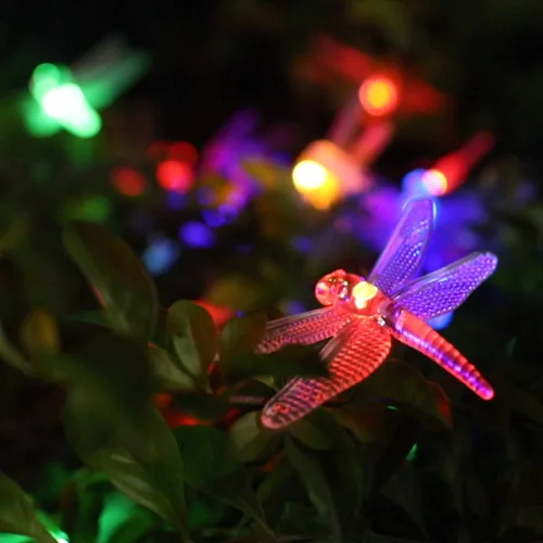 Vista 2 de Guirnalda de luces solares de libélula para exteriores, 20.8 pies, 30 luces LED impermeables con energía solar, 8 modos de luces decorativas