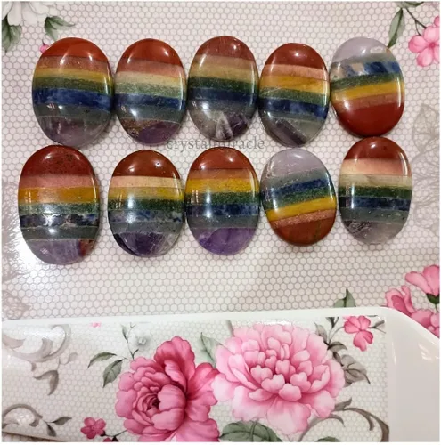 Vista 4 de Hermosa piedra de preocupación de siete chakras, cristal curativo, reiki, energía positiva, radiestesia, pulgar, Feng Shui, paz, sabiduría