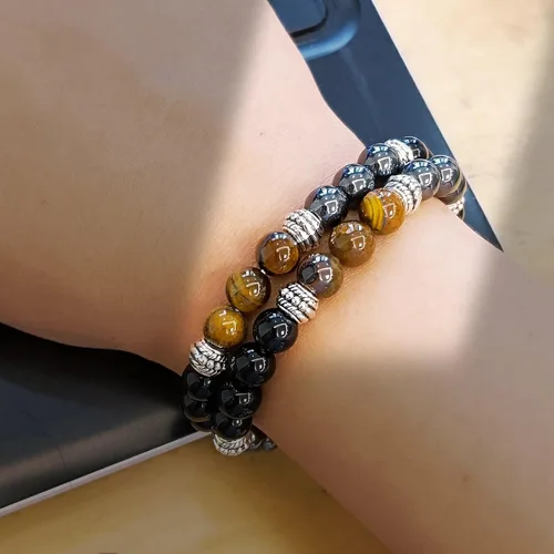 Vista 3 de Pulsera de triple protección para traer suerte y prosperidad, pulseras de hematita negra con obsidiana y ojo de tigre para hombres y mujeres