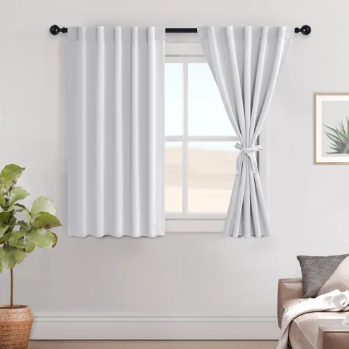 Vista 18 de Hiasan Cortinas opacas negras para dormitorio, cortinas opacas cortas de 45 pulgadas de largo, con aislamiento térmico, bolsillo para barra