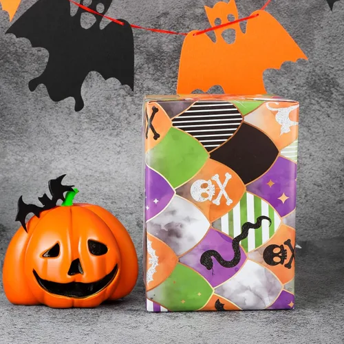 Vista 6 de Dtiafu Papel de regalo de Halloween para niños, niñas, mujeres, hombres y niños, 10 hojas de papel de regalo de fantasma gótico con patrones