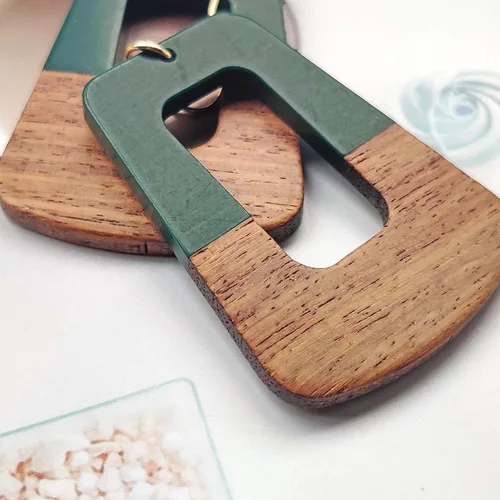 Vista 3 de COIRIS Pendientes colgantes de aro empalmados de resina de madera natural para mujer