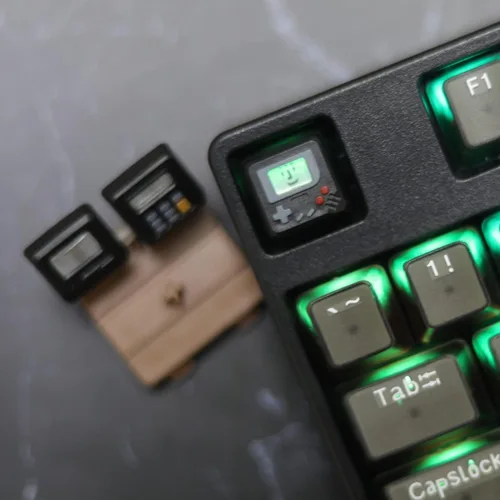 Vista 6 de Linda tecla con diseño 3D ESC R4 personalizado para teclado mecánico, mini teclado retro para videojuegos (negro)
