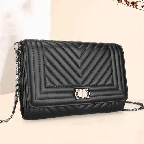 Vista 2 de Bolso cruzado pequeño de cuero para mujer, bolso acolchado negro para teléfono, bolso de mano con cadena, bolso cruzado con solapa