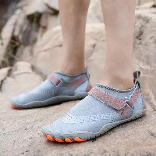 Vista 5 de YING LAN Zapatos de agua para hombres y mujeres, de secado rápido, antideslizantes, para la playa, natación, deportes acuáticos, buceo, vela, kayak