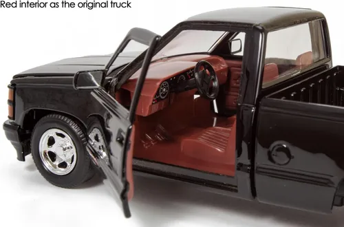 Vista 4 de All Star Toys 1992 Chevy C1500 454SS Pickup Truck a escala 1/24, modelo de coche fundido en metal negro con interior rojo Silverado 454 SS Motormax