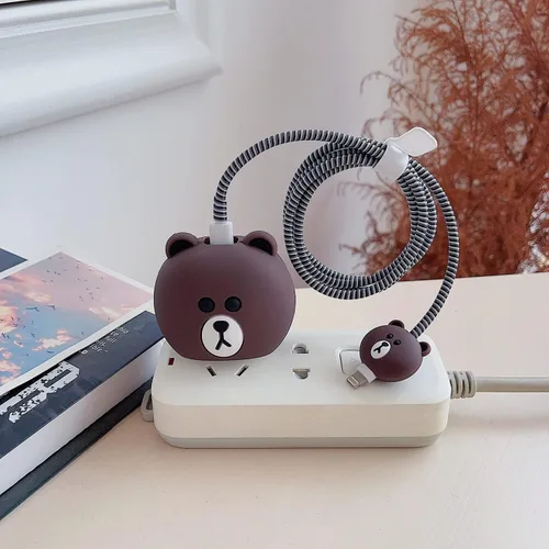Vista 13 de Funda Protectora Bonita para Cable Cargador Adaptador USB-C de 20W para iPhone, Diseño Único Divertido Kawaii de Dibujos Animados 3D Funda