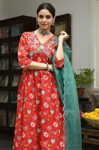 Vista 6 de Janasya Kurta con estampado floral de algodón rojo para mujer con Palazzo y Dupatta, Rojo