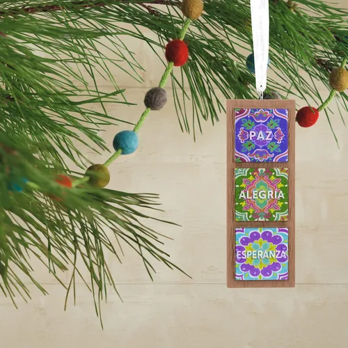 Vista 5 de Hallmark Vida Peace Tiles Adorno de Navidad (0001HDA1586)