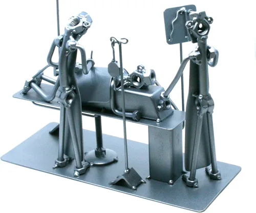 Vista 2 de Adorno de anestesia de metal 3D, neurocirujano, médico, decoración en miniatura de diseñador para el hogar, escultura soldada con autógena