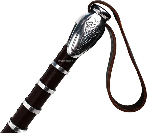 Vista 4 de Martillo de Thor Premium Mjolnir de metal con base de exhibición de latón correa de muñeca de cuero Cosplay Prop LARP Medieval Roleplay