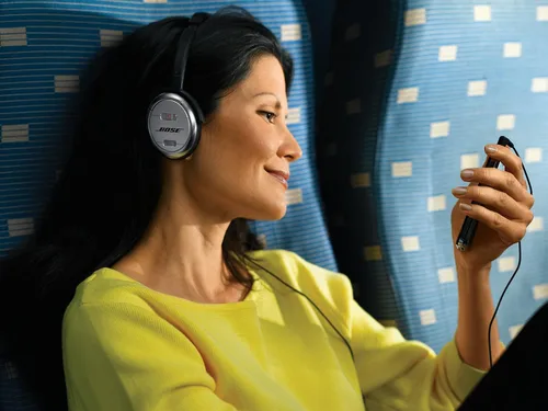 Vista 5 de Bose QuietComfort 3 Auriculares acústicos con cancelación de ruido, color negro (renovado)