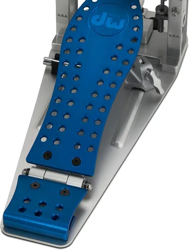 Vista 4 de DW Serie MFG Colorboard mecanizado por cadena de pedal de bombo con bolsa, edición cobalto