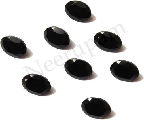 Vista 2 de Neerupam Collection 0.394x0.315 in tamaño natural indio negro ónix AA calidad facetado forma oval piedras preciosas sueltas