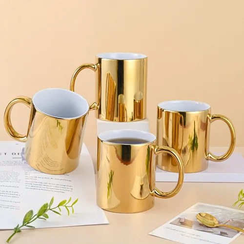 Vista 7 de BYCNZB Juego de 4 tazas de café de cerámica doradas para café, té, cacao (12 onzas)