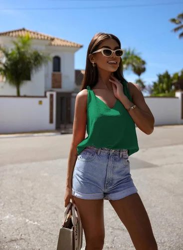 Vista 5 de Camisetas sin mangas de moda para mujer, cuello en V, detalle anudado, blusas sin mangas