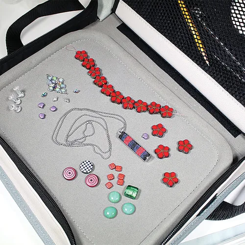 Vista 9 de The Beadsmith Voyager - Estuche para tablero de trabajo, almacenamiento y organizador para hacer joyas, estuche de viaje con correa para el hombro